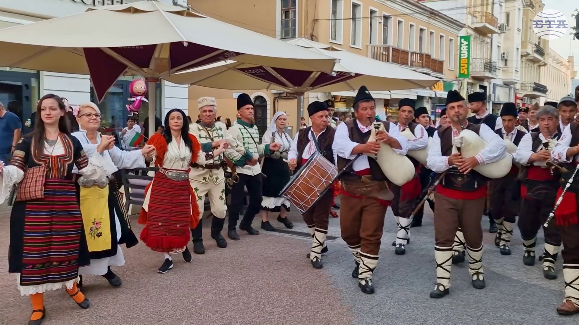 С историческа възстановка членове на комитет "Родолюбие" пресъздадоха в Пловдив събитията от 6 септември 1885 г.