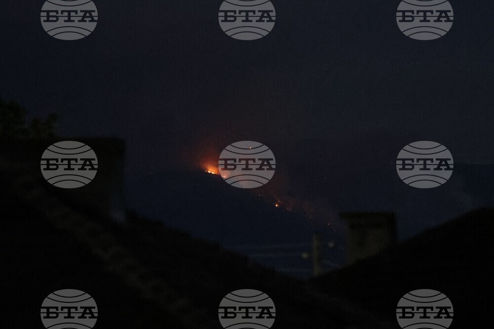 Национален парк „Рила“ - пожар - изглед от село Селище