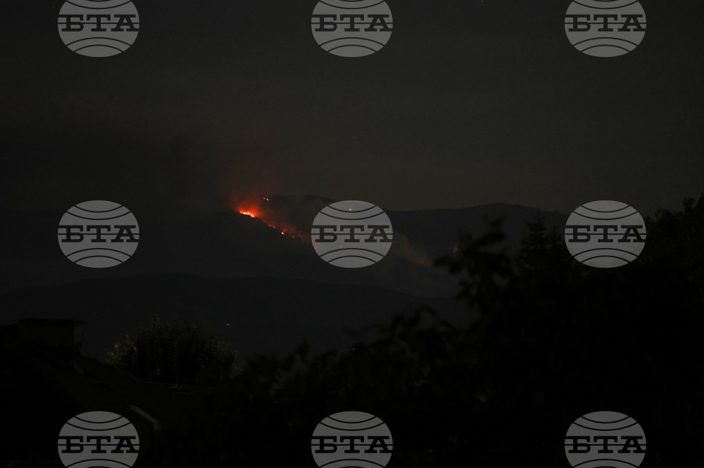 Национален парк „Рила“ - пожар - изглед от село Селище
