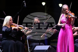 Площад „Св. Александър Невски“– Галаконцерт на българския талант