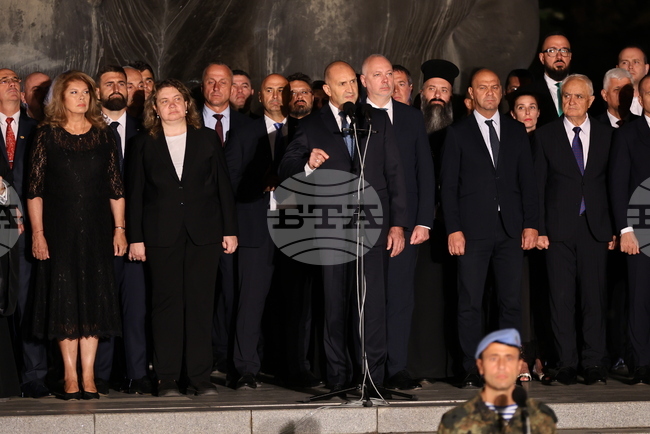 Съединението е нашето вдъхновение, единни сме успявали и само единни ще пребъдем, каза президентът Румен Радев
