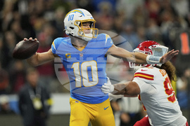 Chiefs Chargers Football