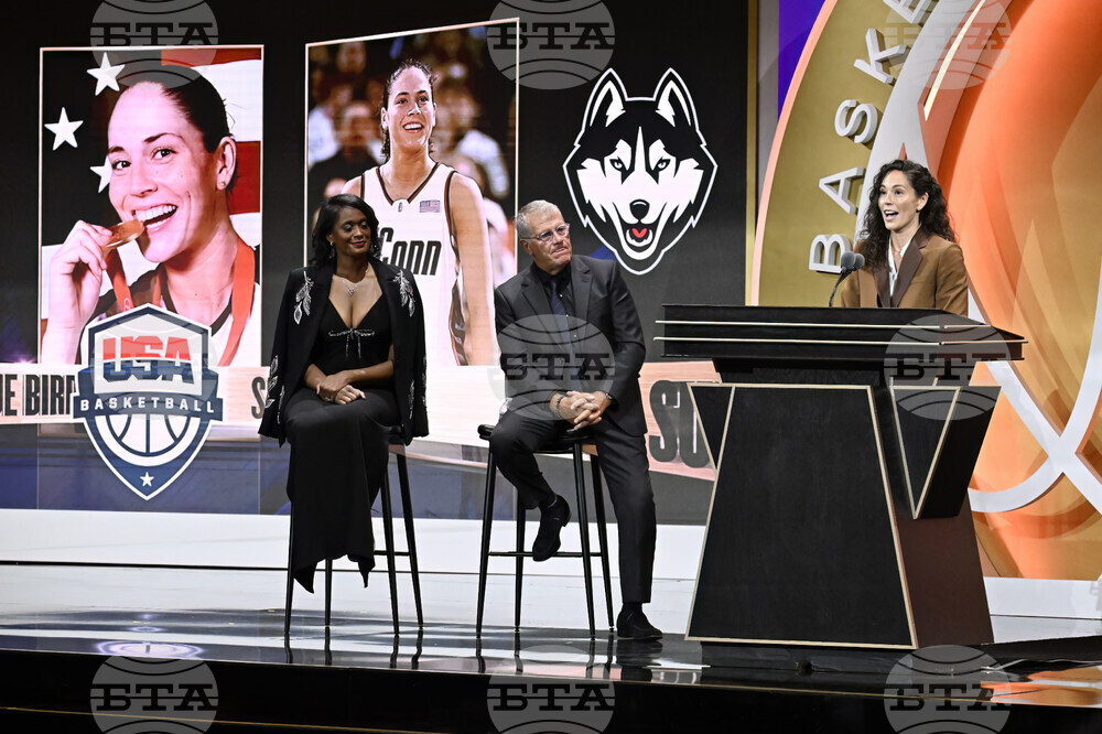 Hall of Fame Basketball