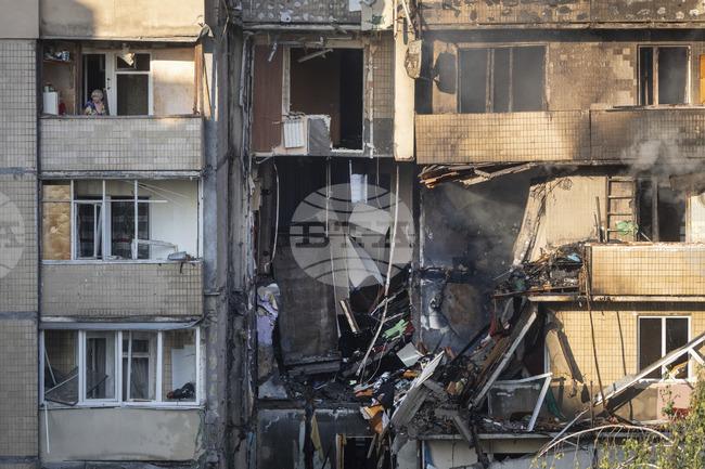 Руски нападения с дронове причиниха пожари в украинската Киевска област