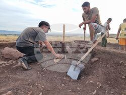 Ямбол - археологически проучвания - Червен баир