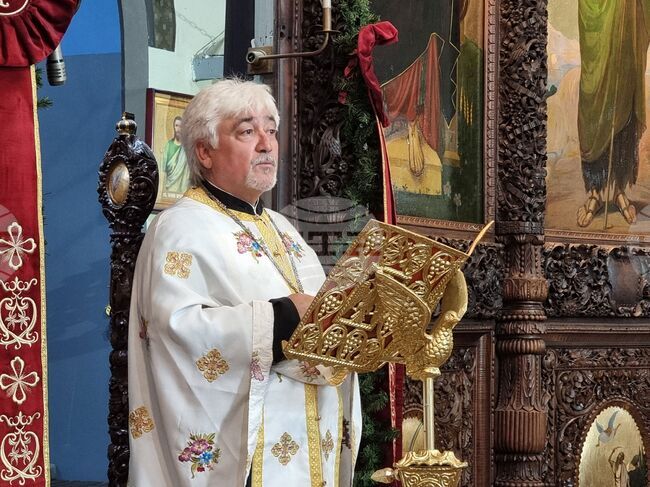 Да бъдем боголюбци, а не богоборци, призова отец Стоян в ямболския храм „Св. Георги” 