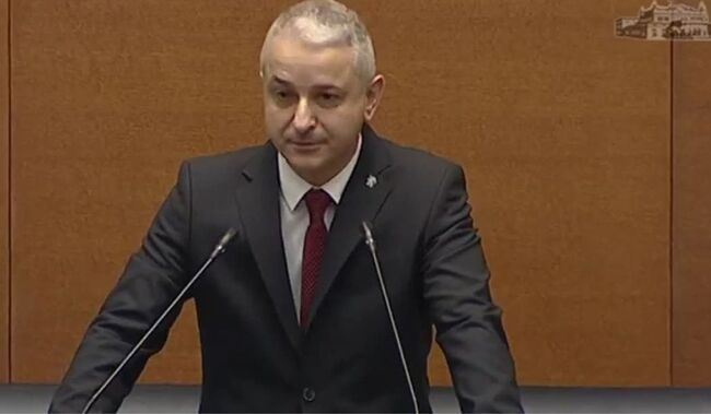 Ангел Янчев: Държавата трябва да спре “Кроношпан”, чистият въздух е право, а не привилегия