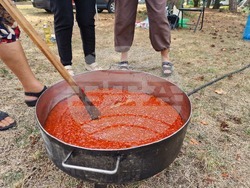 Чирпан - Празник на лютеницата и чирпанската наденица