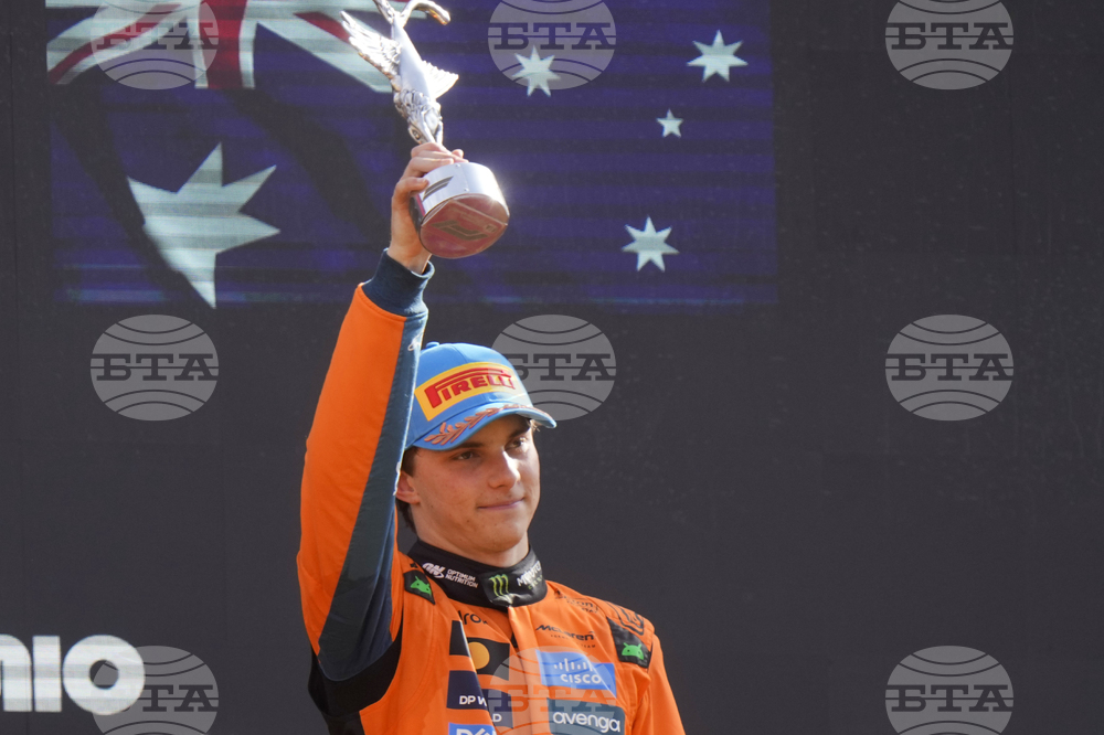 Оскар Пиастри заяви, че в "Макларън" са обсъдили подхода си към състезанията след събитията на пистата "Монца"