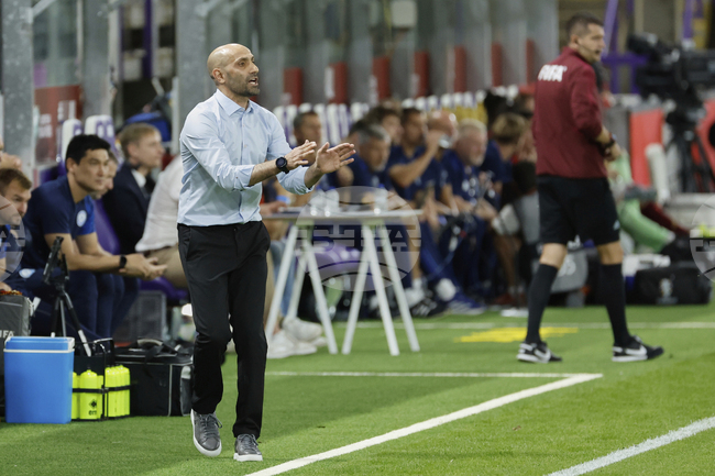 Селекционерът на Казахстан Али Алиев подаде оставка след загубата от Белгия