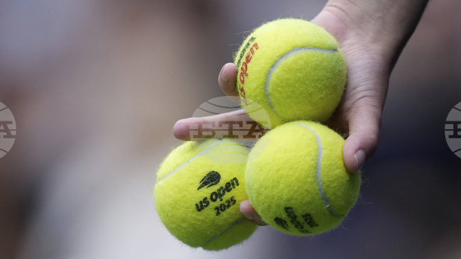 Клаудио Пистолези проведе семинар в Български национален тенис център