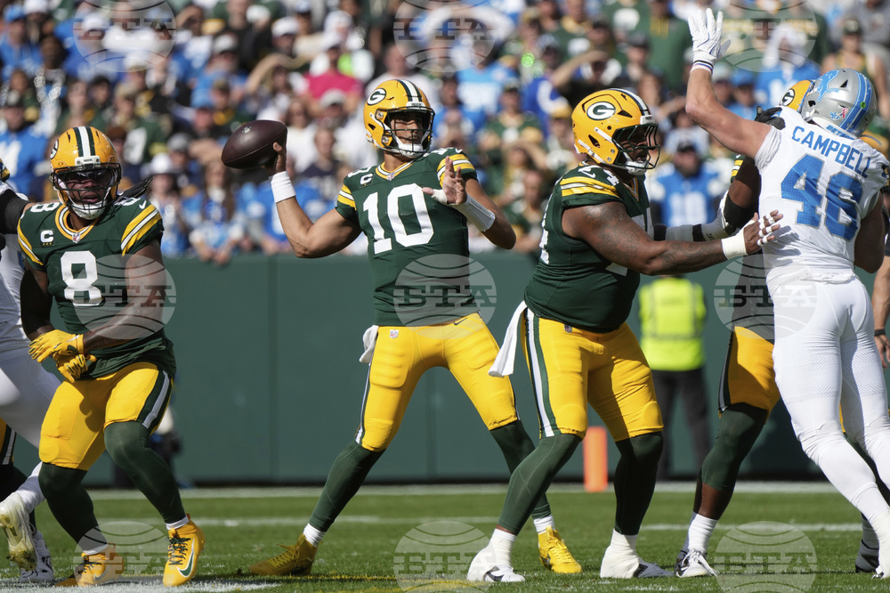 Lions Packers Football