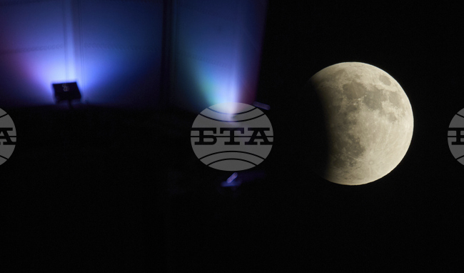 APTOPIX Iraq Lunar Eclipse