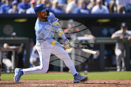 Twins Royals Baseball