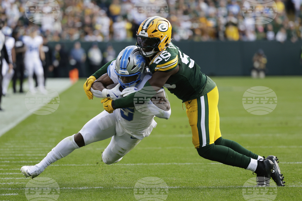 Lions Packers Football