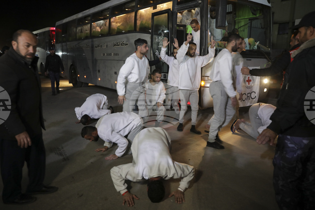 Mideast Wars Israel Prisoners