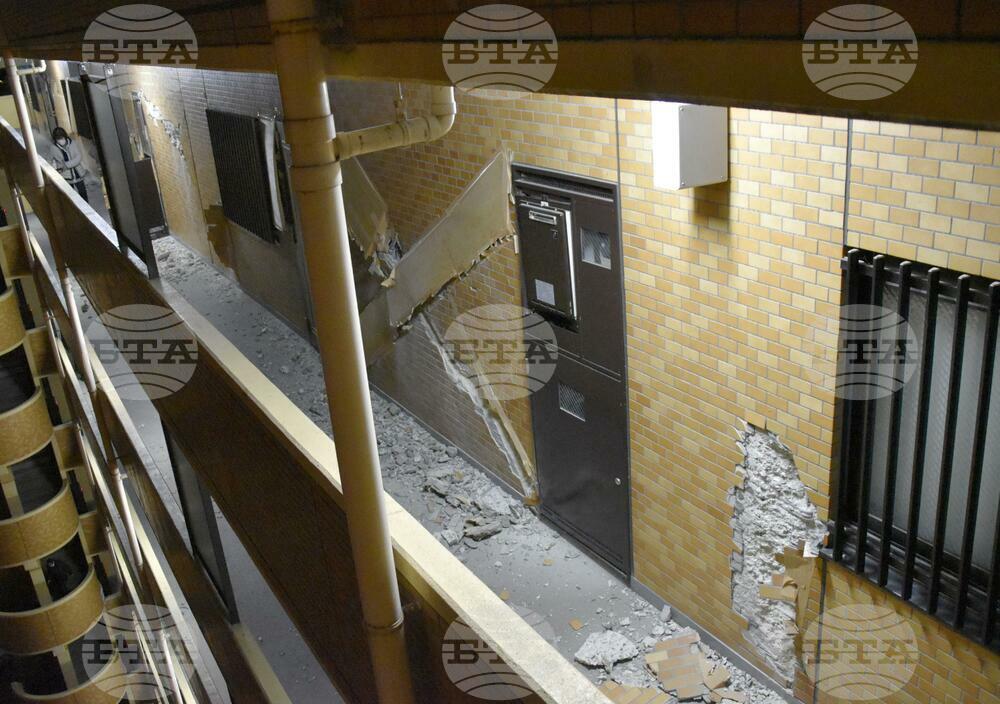 Двама загинали и над 90 ранени при земетресението в Япония