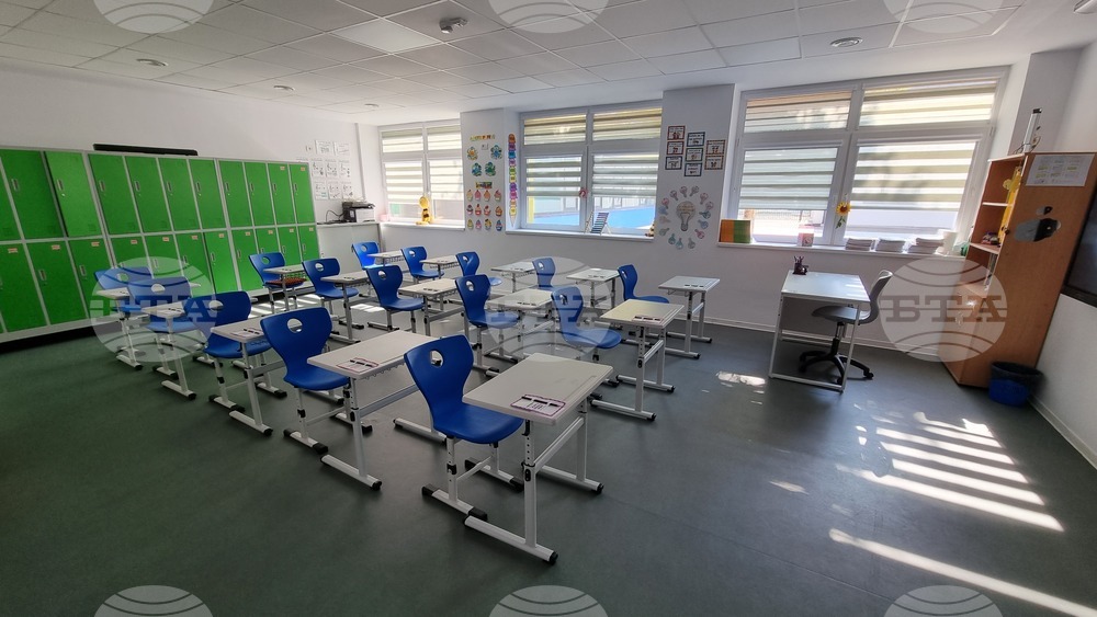 Учителите в Кипър подготвят стачка заради нова система за оценяването им 