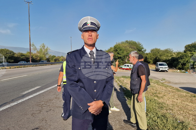 Към обед и следобед се очаква интензивно движение, в района на магистрала „Струма“ е организирано реверсивно движение, каза гл. инспектор Лъчезар Близнаков