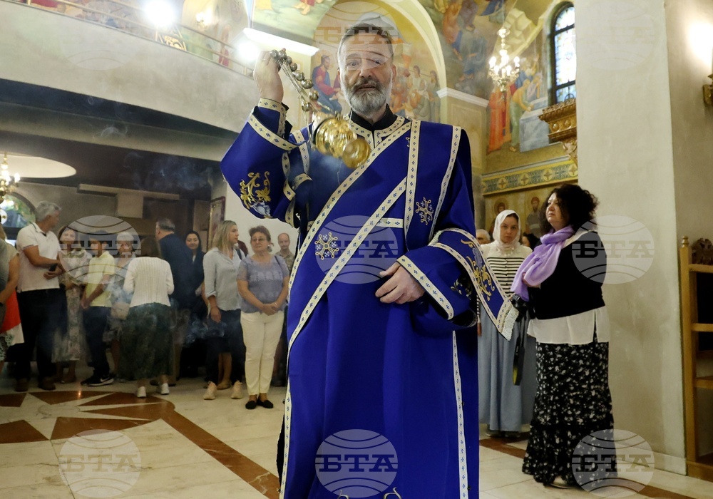 Столичен храм „Рождество Богородично“ - патриарх Даниил - литургия