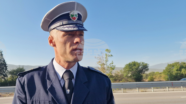 Очакваме трафикът да се натовари следобед основно по магистралите "Тракия" и "Хемус", каза главен инспектор Лъчезар Близнаков от "Пътна полиция"