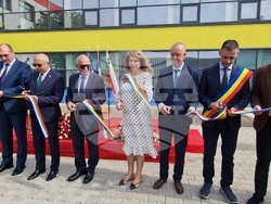 Румъния - лицей „Св. св. Кирил и Методий” - годишнина - Илияна Йотова