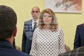 Румъния - Стар Бешено - празнично заседание на Общинския съвет - Илияна Йотова