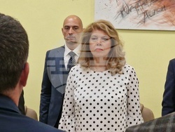 Румъния - Стар Бешено - празнично заседание на Общинския съвет - Илияна Йотова