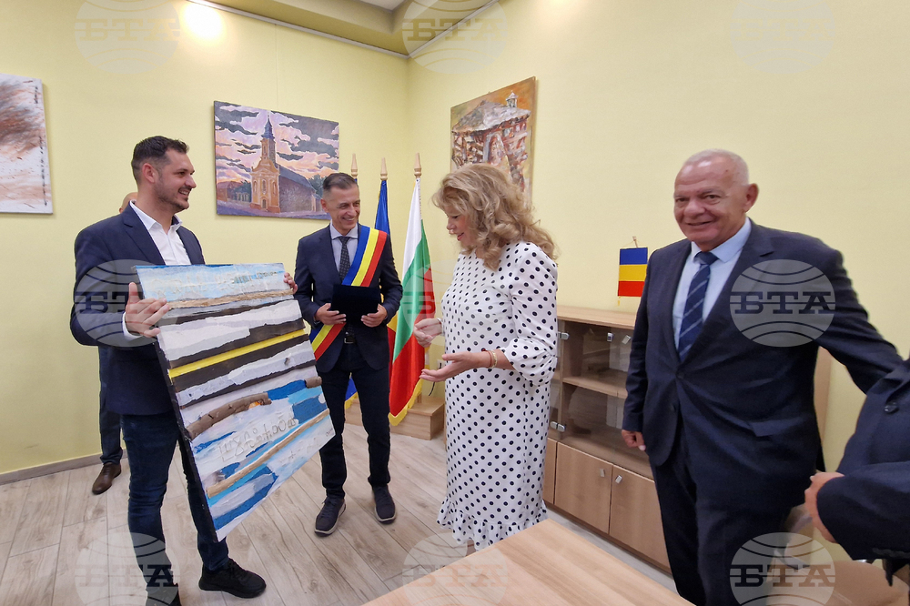 Румъния - Стар Бешено - празнично заседание на Общинския съвет - Илияна Йотова