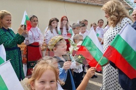 Румъния - Стар Бешено - Илияна Йотова - визита