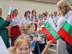 Румъния - Стар Бешено - Илияна Йотова - визита
