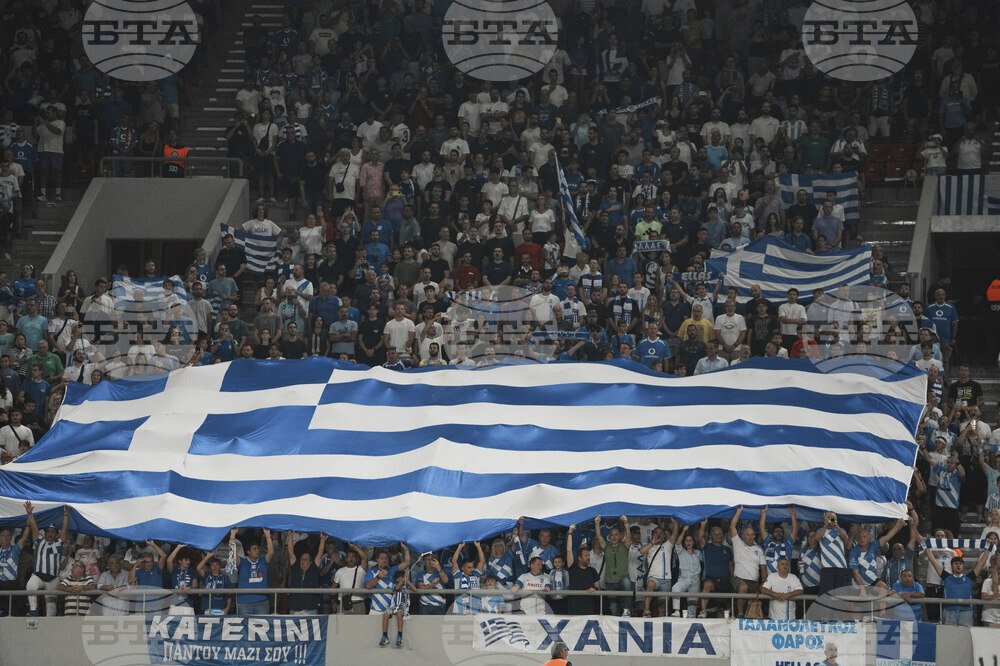 Полицията използва сълзотворен газ пред съда в Солун преди процеса за убийството на футболен фен