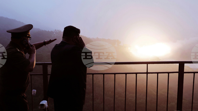 Северна Корея оправдава изстрелването на ракети с "неотдавнашната геополитическа криза"