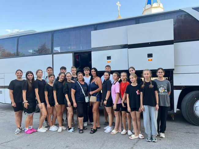 Сто българчета от Молдова са на посещение в България