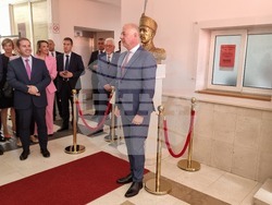 Черна гора - Подгорица - Росен Желязков - бюст-паметник - откриване