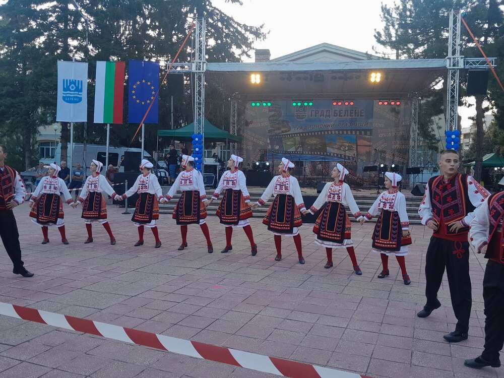 Ансамбъл „Чудо-деца“ представи Молдова на фестивал в България