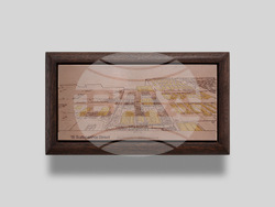 Британският артист Чарли Уорд открива изложба за рушащите се сгради в София. Снимка: Организаторите