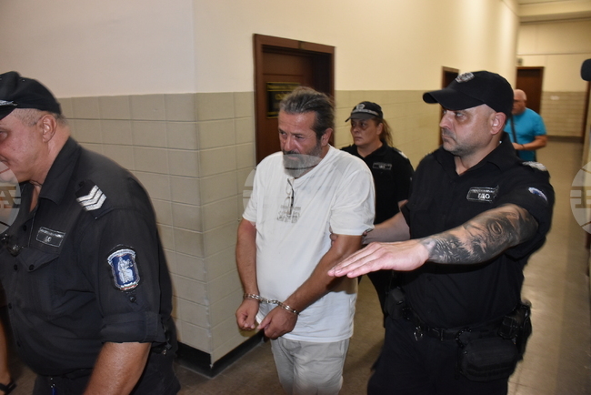 Окръжният съд в Хасково определи "Задържане под стража" спрямо турски гражданин, задържан с 323 грама кокаин в свиленградското село Мезек