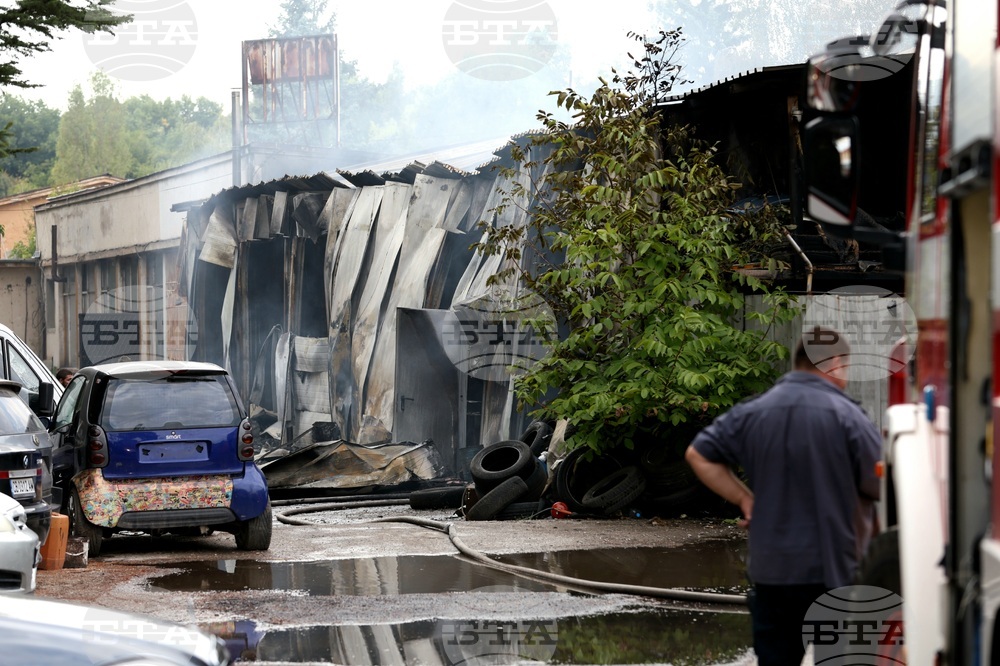 Пожар - автосервиз