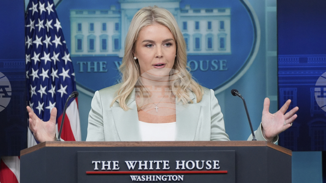 Таксата от 100 000 долара за визите H-1B е еднократна за всяко заявление, уточни Белият дом