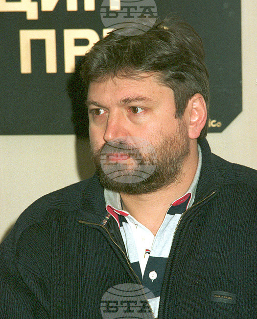 Петьо Блъсков - журналист и издател