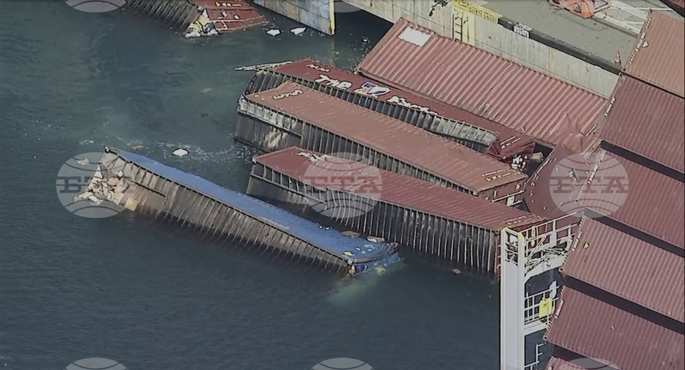 California Port Containers