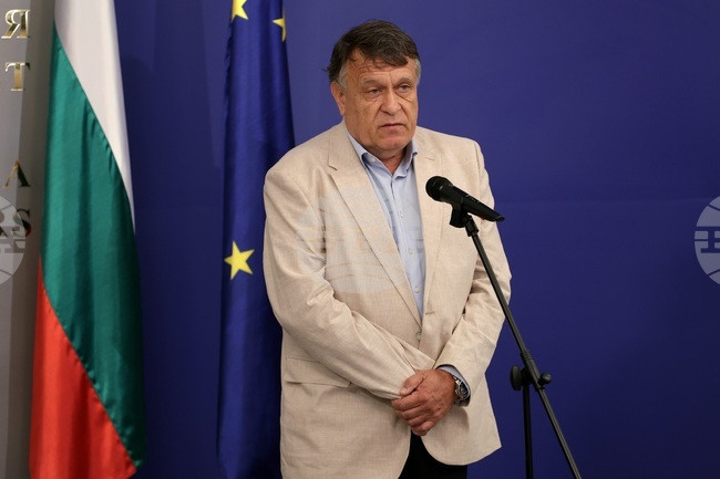 За втора година анонсираме по тържествен начин началото на програмата EXPLORER, каза ректорът на Софийския университет проф. Георги Вълчев