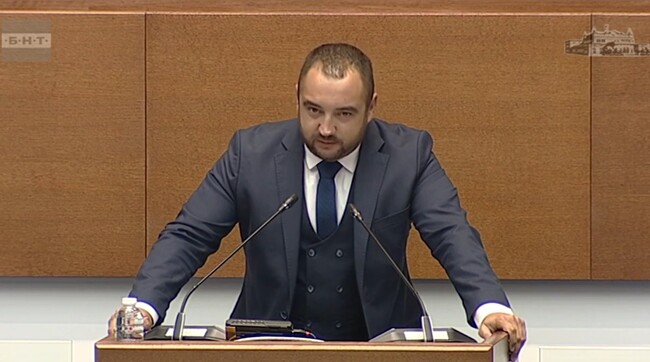 Каквито и да са нашите възгледи, датата 9-ти септември не може да бъде изтрита от историята, каза Галин Дурев от „БСП-Обединена левица“