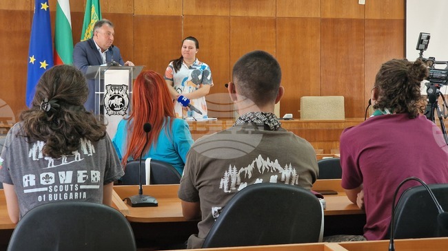 Проблемите и потребностите на младежкия сектор обсъдиха представители на различни организации на работна среща в община Шумен