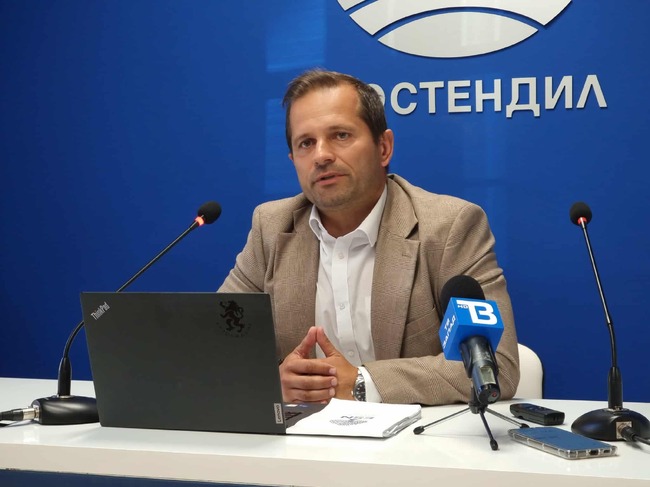 Пресконференция на депутатът от партия "Възраждане" Димчо Димчев