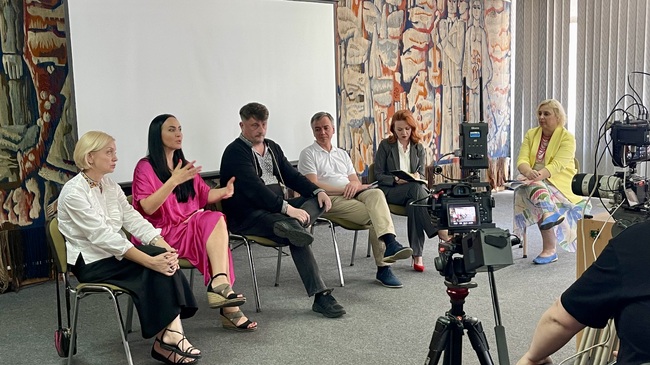 Болките и надеждите на Одеска област бяха обсъдени по време на първия дискусионен панел в Киев на фестивала на етнографското кино „ОКО“