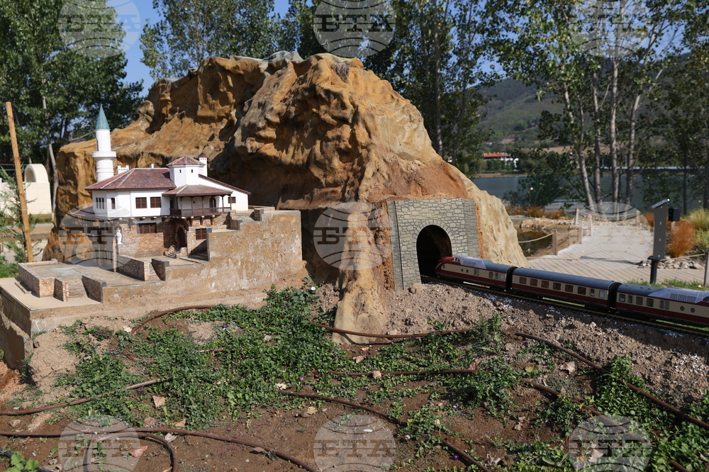 Правец - Парк-музей на открито Bulgaria Land