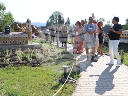 Правец - Парк-музей на открито Bulgaria Land