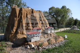 Правец - Парк-музей на открито Bulgaria Land